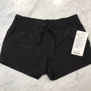 Lululemon Spring Break Away Short